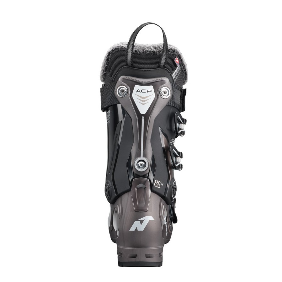 050t11009g1_sportmachine_3_85w_gw_web_image_3_3031197