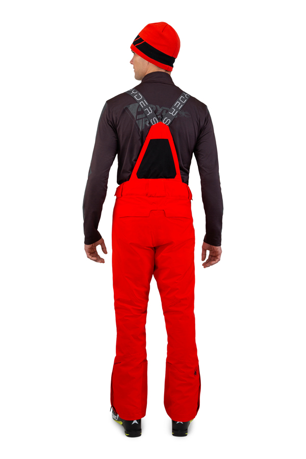 191026_620_model_back_1558128