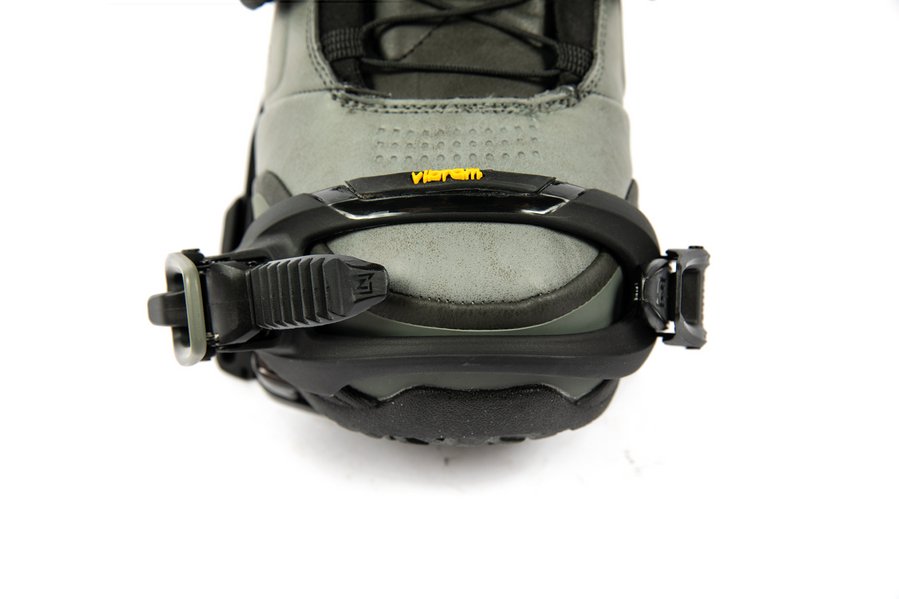 836440_001_machine_carbon_grey_detail_12_2673846