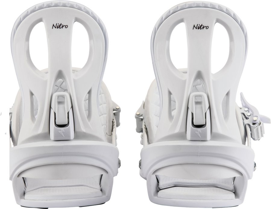 836485_rythm_white_plum_2_2870208