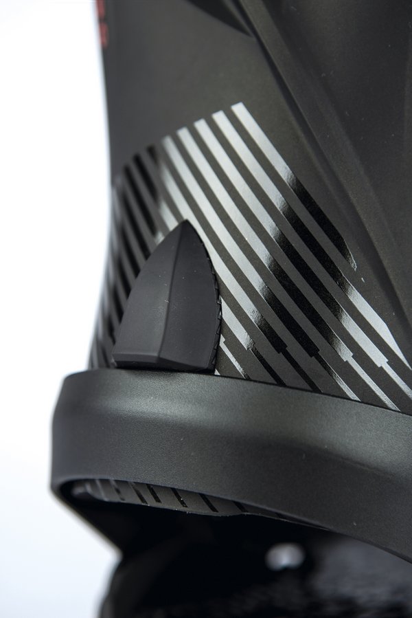 836500_phantom_ultra_black_11_2870036