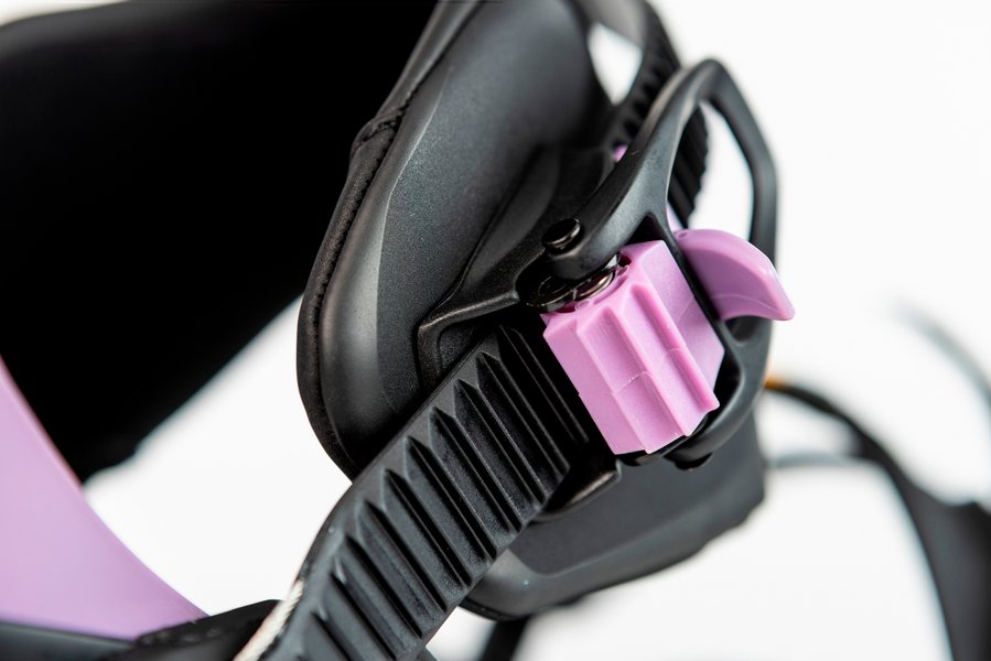836512_003_team_pro_lilac_detail_6_3014439