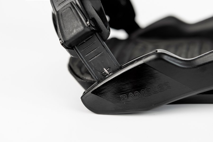 836514_001_rambler_ultra_black_detail_4_3013940