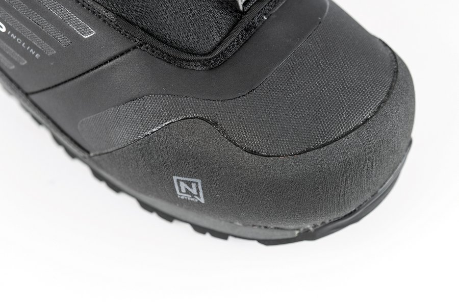 848666_001_incline_tls_black_detail_7_3012715