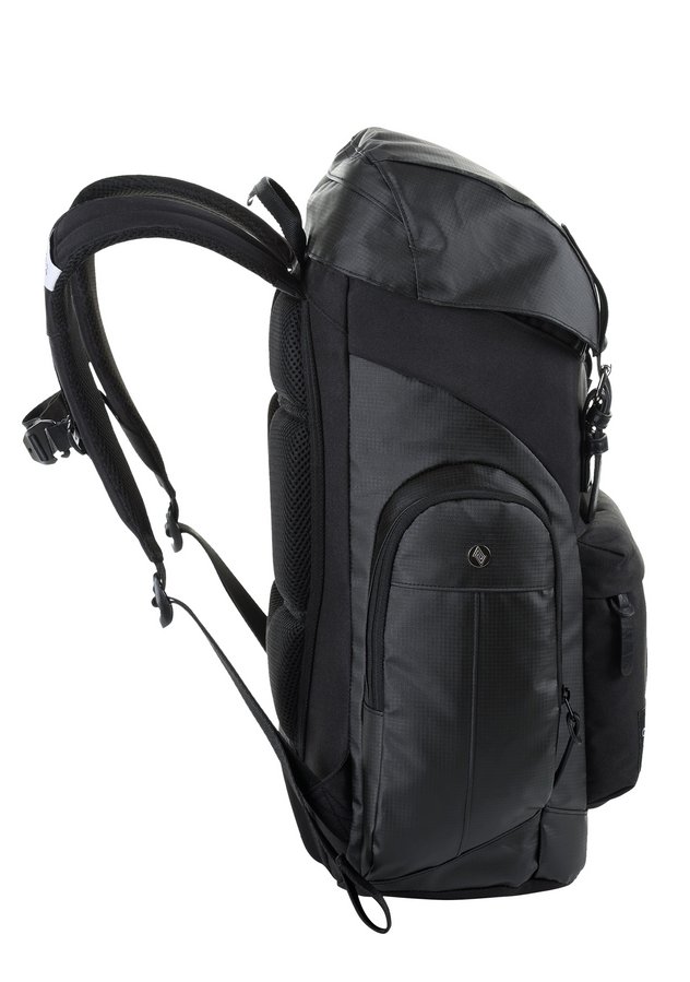 878064_072_daypacker_tough_black_product_3_2672346