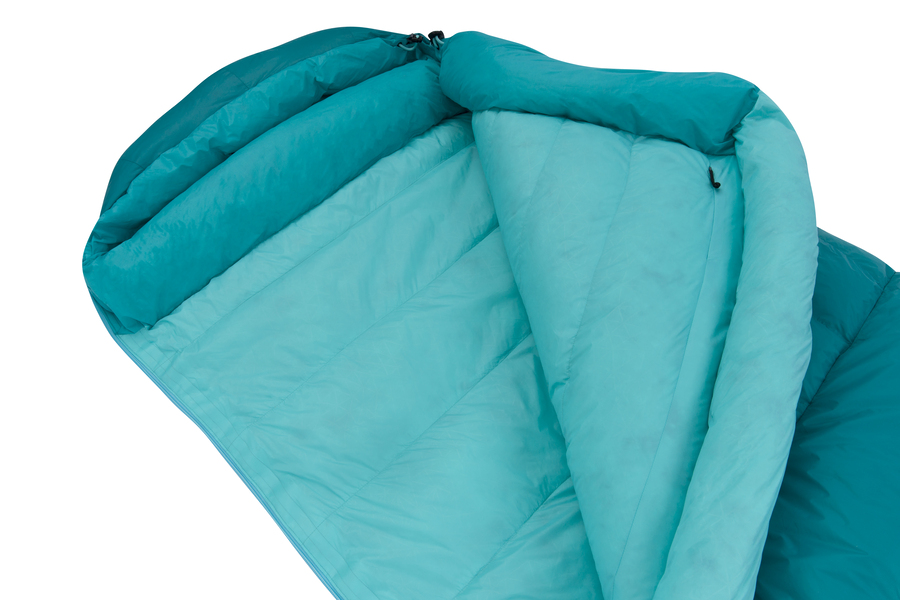 aat2_wr_altitudeat2sleepingbag_regular_07_2884545