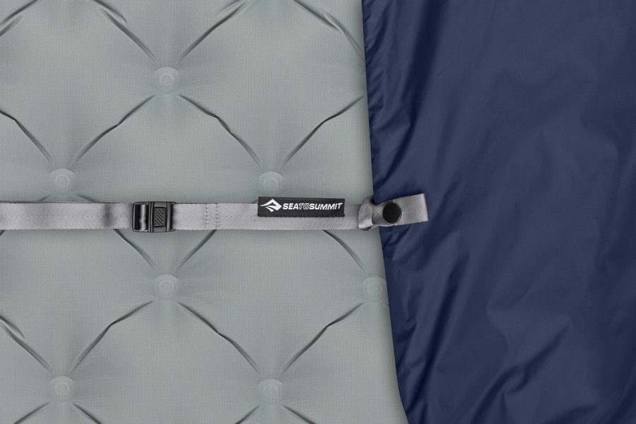 agw1_r_glowgw1quilt_regular_14_matstraps_2886279