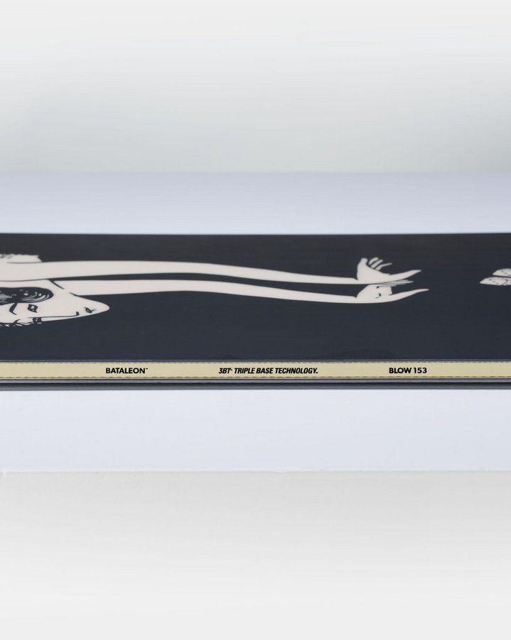 bataleon_snowboards_blow_3_2021_2_1565832