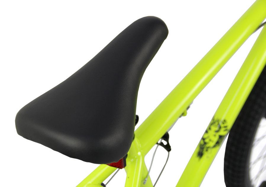 clash_neon_green_5_jpg_2163810