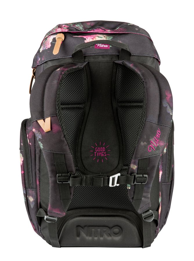 daypacker_blackrose_back_2672340