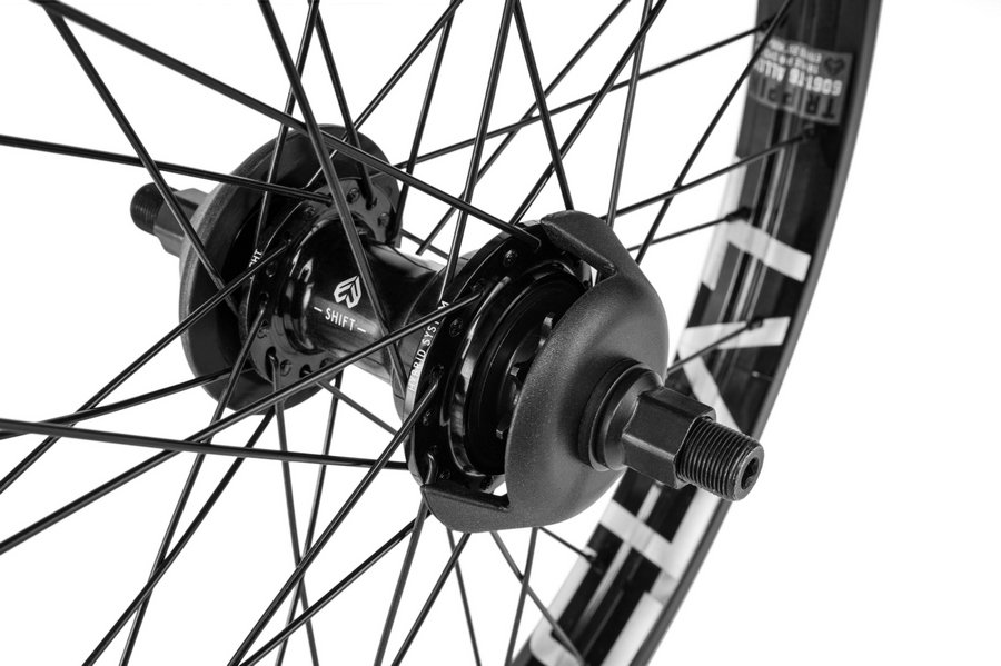 eclat_trippin_shift_rear_wheel_detail_1_web_2983736