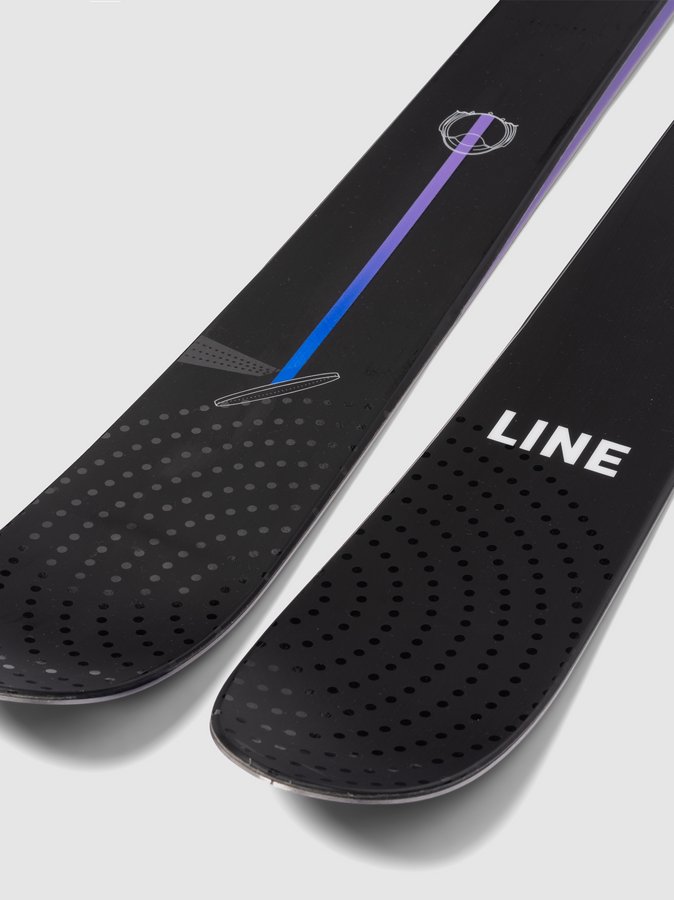 f21_line_outline_4_2510454