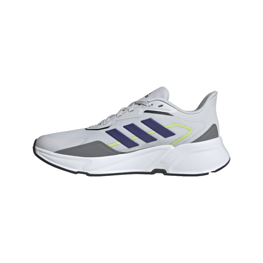 gx8296_ftw_photo_side_medial_center_transparent_2566702