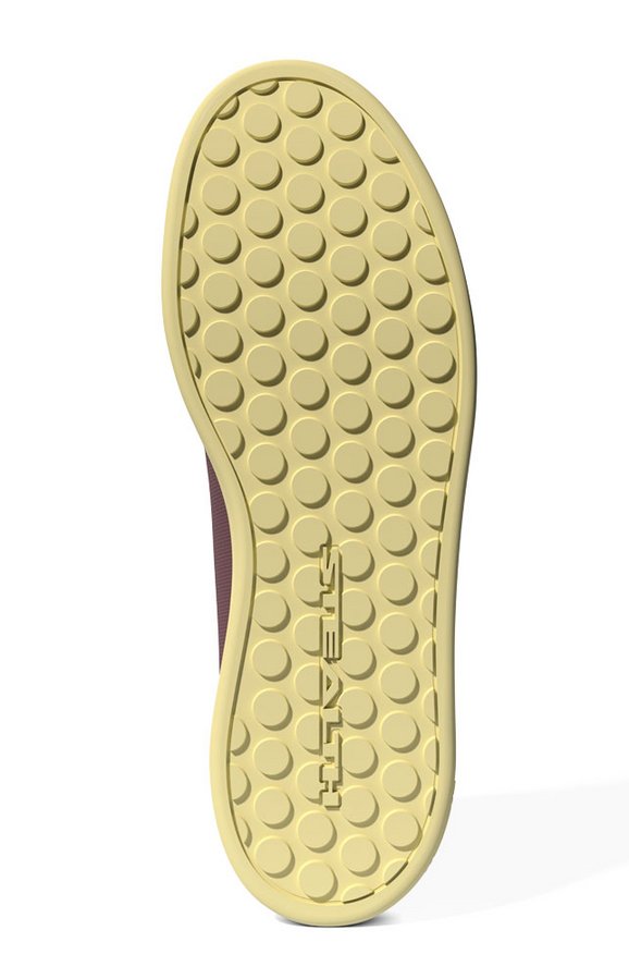 gz9867_ftw_virtual_bottom_transparent_2566468