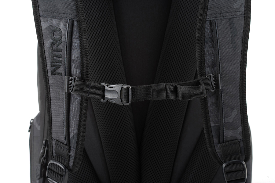 hero_forged_camo_detail_9_7630050479605_1552604