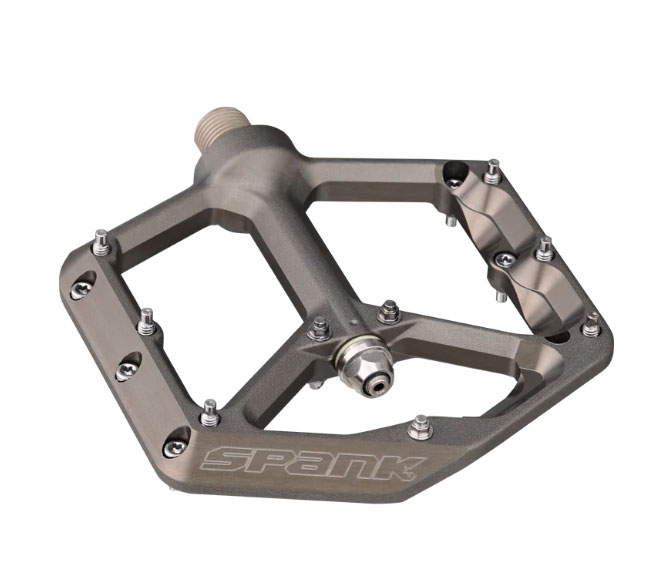 oozy_reboot_pedals_gunmettal_2780537