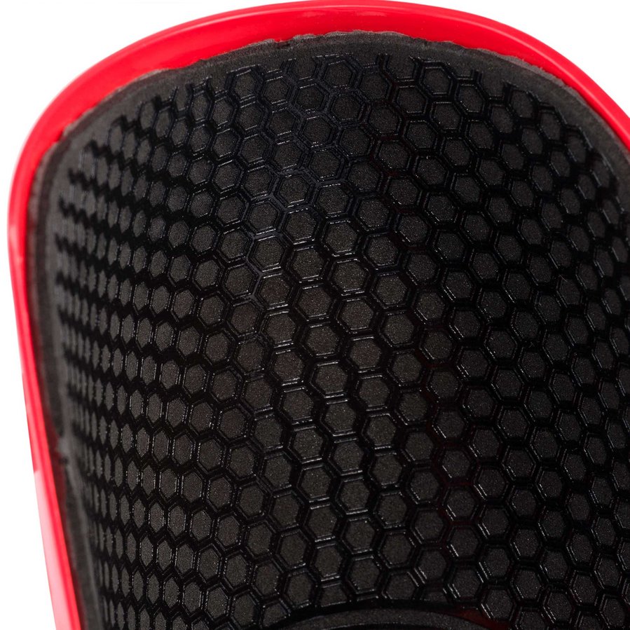 rkjp101_hero_leg_protection_jr_rgb72dpi_03_2523032