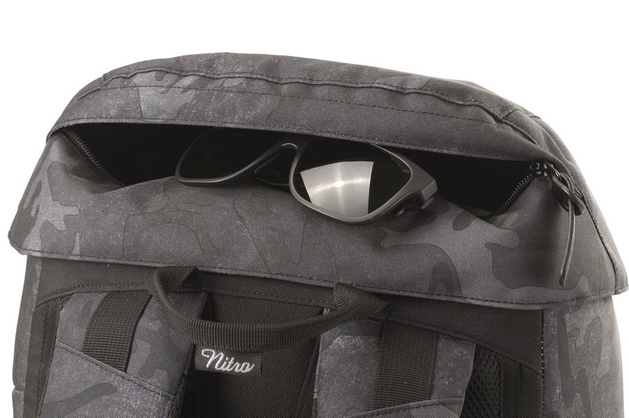 weekender_forged_camo_detail_19_3024486